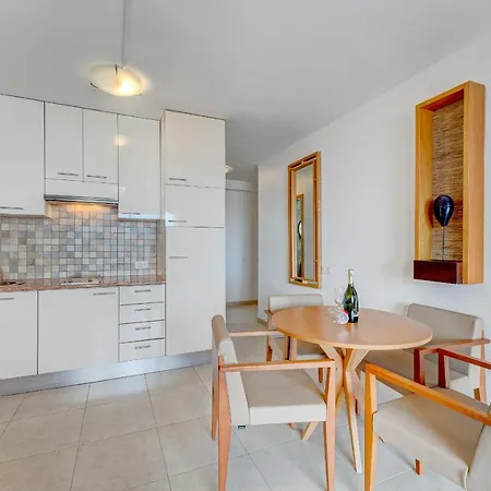 ホテル Sol Sun アデヘ